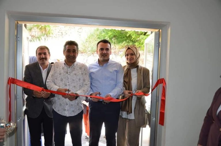 TERCAN’DA EL EMEĞİ GÖZ NURU İLE YAPILMIŞ ESERLER GÖRÜCÜYE ÇIKTI
