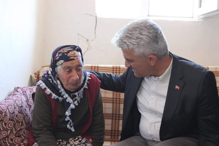VALİ MAKAS TERCAN’DA DEPREM BÖLGESİNDE