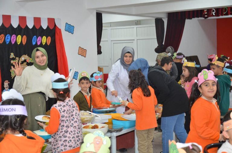 TERCAN’DA YERLİ MALI HAFTA COŞKUSU