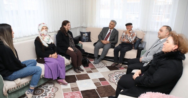 VALİ MAKAS’TAN ŞEHİT AİLESİNE ZİYARET