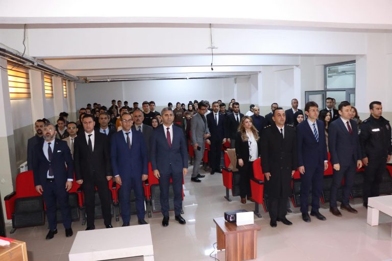 ÇAYIRLI’DA’’ 18 MART ÇANAKKALE DENİZ ZAFERİ VE ŞEHİTLERİ ANMA GÜNÜ KUTLANDI’’