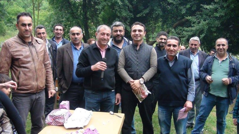 İSTANBUL’DA TERCAN BEYKONAK KOMZON KÖYÜNÜN   GELENEKSEL KIR BULUŞMASI