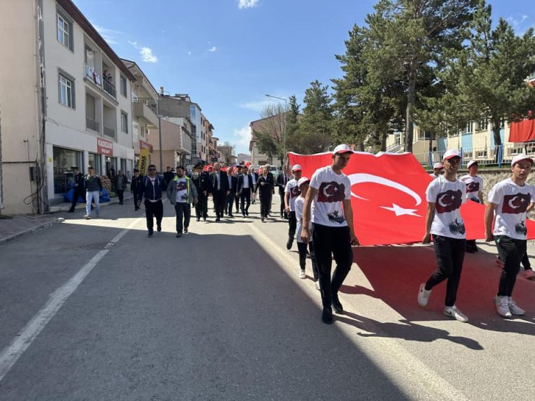 REFAHİYE’DE  19 MAYIS COŞKUSU