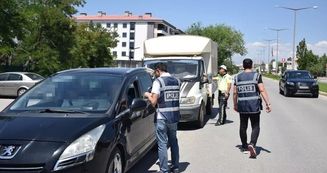ERZİNCAN’DA 40 YIL HAPİS CEZASI BULUNAN TOPLAMDA 4 KİŞİ YAKALANDI