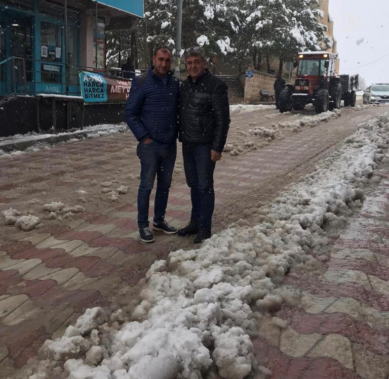 TERCAN ,ÇAYIRLI GÜNE KARLA UYANDI
