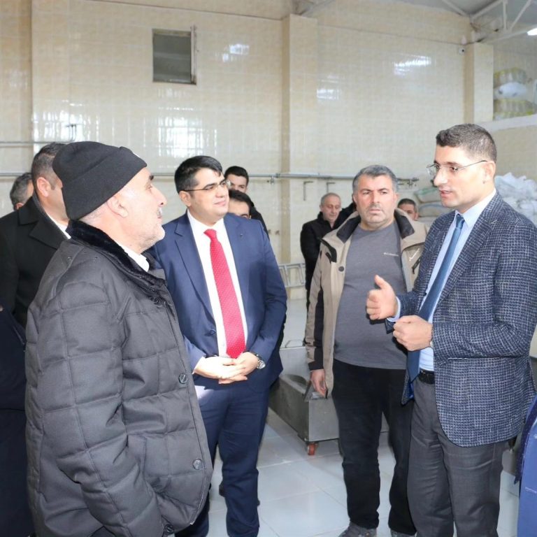 VALİ YARDIMCISI İZCİ TERCAN’DA SÜT ÜRÜNLERİ İŞLETME TESİSSİNİ  ZİYARET ETTİ