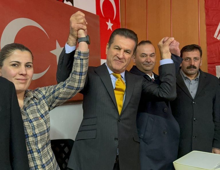 CHP MERCAN BELDE BAŞKANLIĞI YENİ BİNASI DÜZENLENEN TÖRENLE AÇILDI.