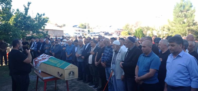 TERCAN VE KIZILCA EŞRAFLARINDAN MERHUM CELAL AKDAĞIN ESİ GÜLNAZ AKDAĞ HAKKA YÜRÜDÜ