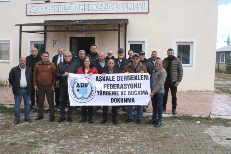 AŞKALE AĞABABA TÜRBESİ YAPILACAK TAŞ OCAĞI İDDİASINA TEPKİ TÜRBEMİZE DOKUNMA