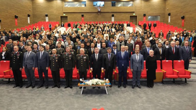 ERZİNCAN’DASAVUNMA SANAYİ YATIRIMLARI ÇALIŞTAYI YAPILDI