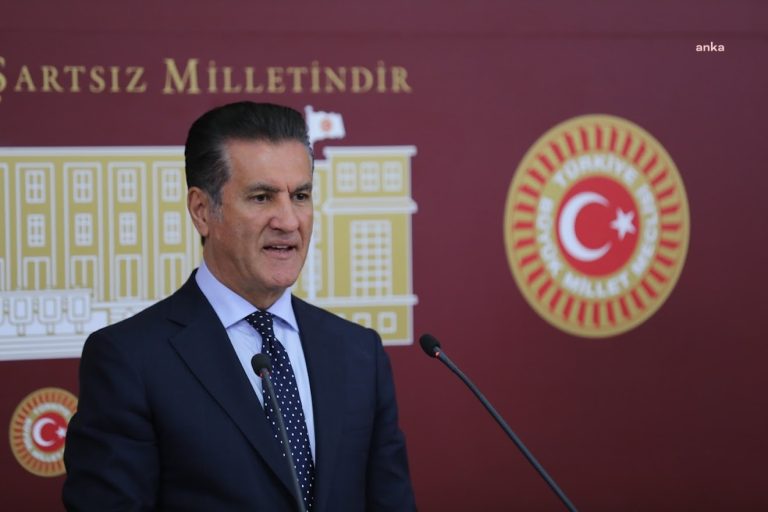 ERZİNCAN’A ÜVEY EVLAT MUAMELESİ YAPMANIZ BİZİ ÜZÜYOR