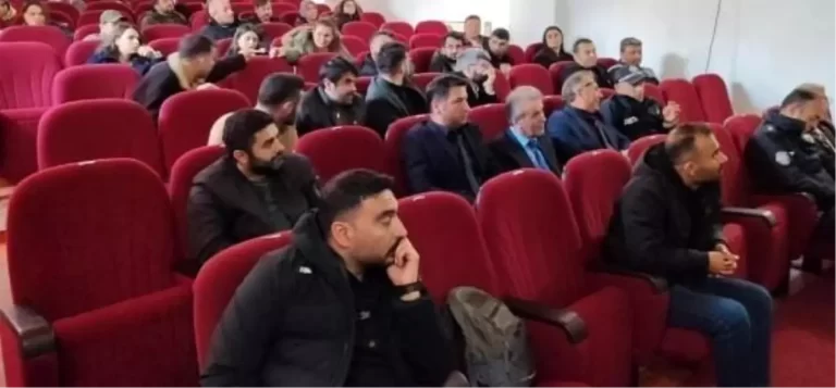 REFAHİYE’DE UYUŞTURUCU İLE MÜCADELE EĞİTİMİ ANNE VE ANNE ADAYLARI KATILDI.
