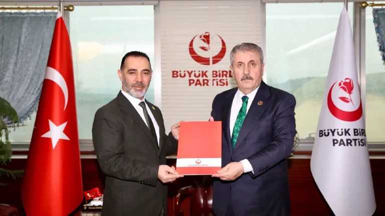 AK PARTİLİ RECEP GÜNDÜZ, BBP ERZİNCAN İL BAŞKANI OLDU MERHUM MUHSİN YAZICIOĞLU’NA VEFA DEDİ