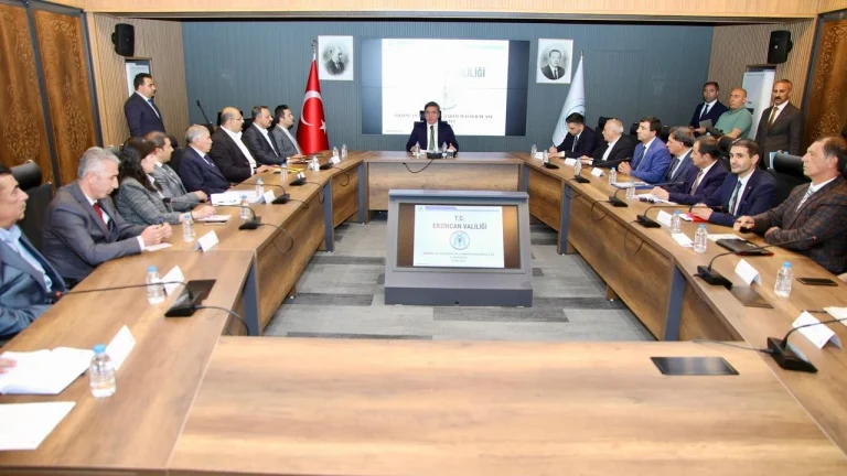 ERZİNCAN’DA TOPRAKLARIN YAKLAŞIK YÜZDE 50’Sİ EKİLİP DİKİLMİYOR.