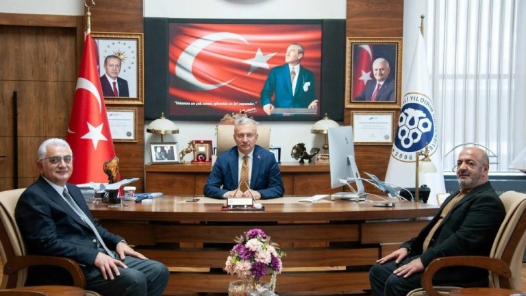 TERCAN MYO MÜDÜRLÜĞÜNE DOÇ. DR. YUSUF ZİYA KESKİN ATANDI