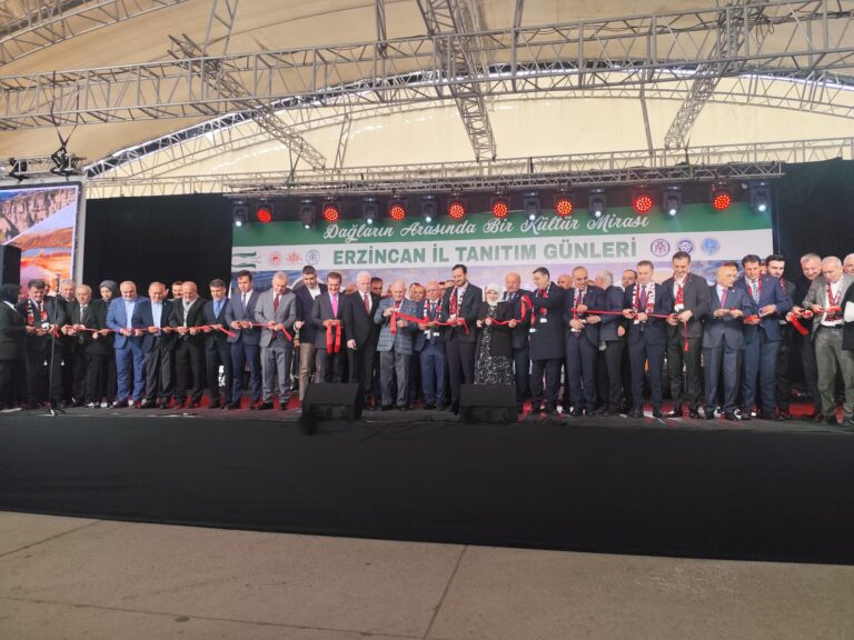 ERZİNCAN TANITIM GÜNLERİDE TERCAN RÜZGÂRI