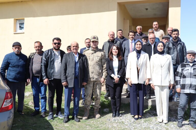 TERCAN’KAYMAKAMI DUMAN SAHADA” GÖKÇE KÖYÜ’NÜN SORUNLARI YERİNDE DİNLİYOR’